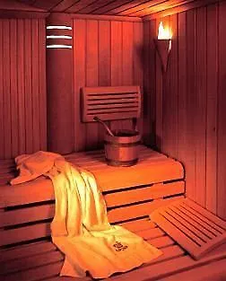 Rothenburger Hof Hotel 4*