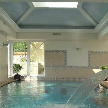 Rothenburger Hof 4* 드레스덴