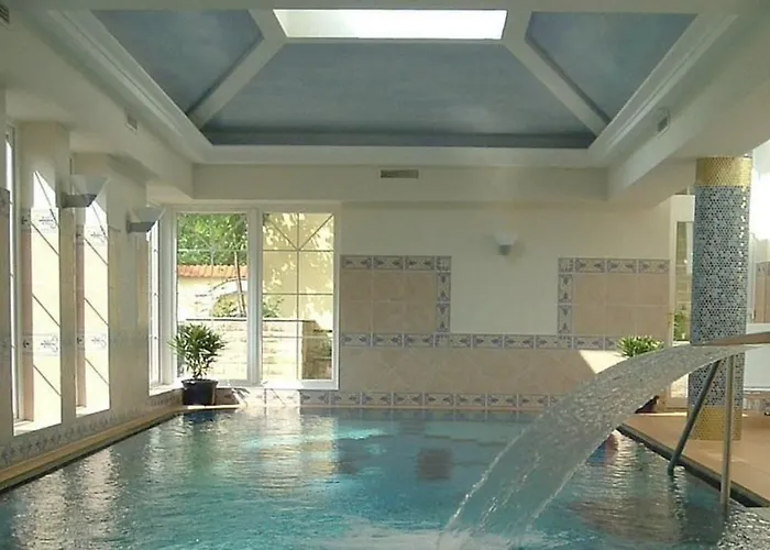 Rothenburger Hof 4* Δρέσδη