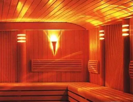 Отель Rothenburger Hof 4*