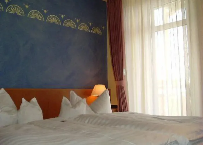 Rothenburger Hof Ξενοδοχείο 4*